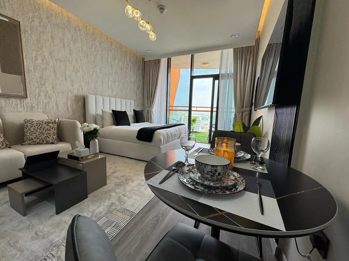 아파트 Ashri Deluxe Studio In Dso, Near Silicon Mall 두바이
