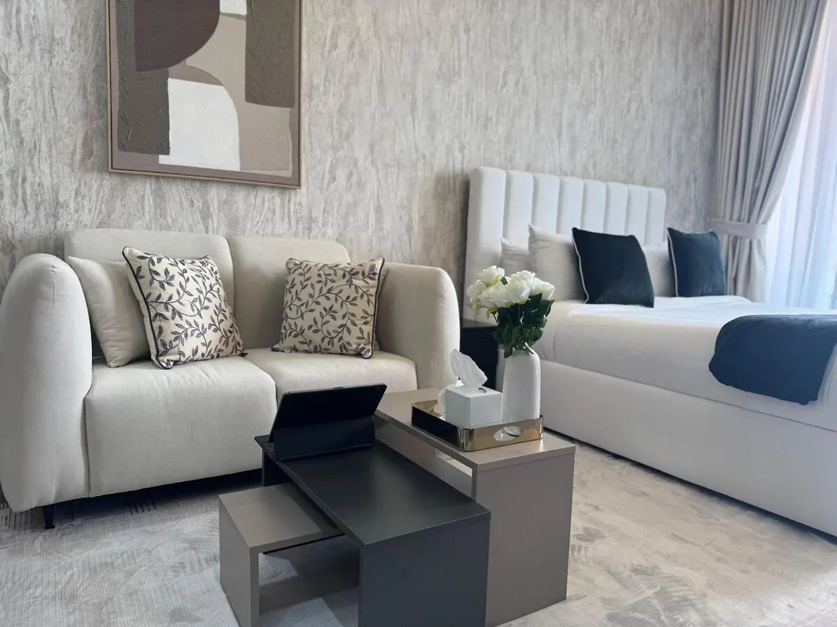 Ashri Deluxe Studio In Dso, Near Silicon Mall 두바이 아파트